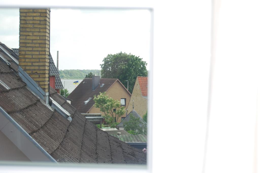 Haus Adria Appartement Schleswig Buitenkant foto